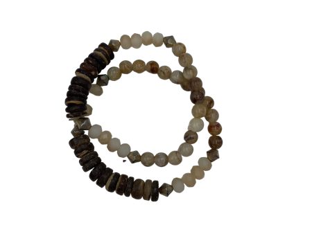 BROWN BRACELET BEADED by CLOTHES MENTOR Size:02 PIECE SET Hot on Sale