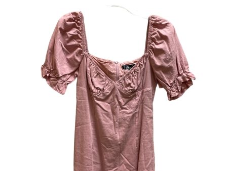 Dress Casual Short By Clothes Mentor In Pink, Size: S For Sale