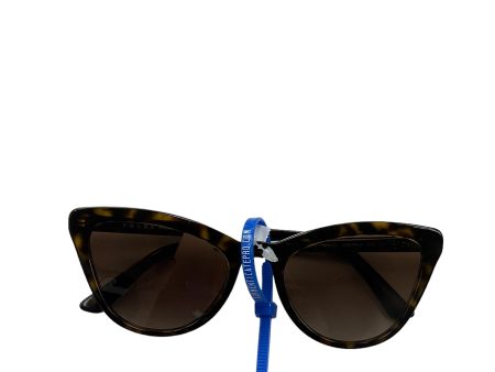 Sunglasses Luxury Designer By Prada, Size: 01 Piece Hot on Sale